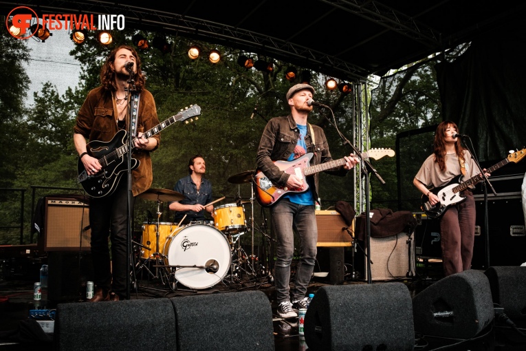 Jesperjesper op Bevrijdingsfestival Overijssel 2023 foto