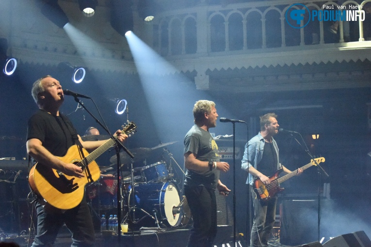 Racoon op Racoon - 06/05 - Paradiso foto