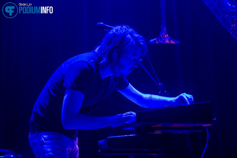 Noemie Wolfs op Noemie Wolfs - 10/05 - Luxor Live foto