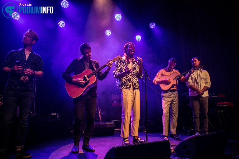 Jeangu Macrooy op Jeangu Macrooy - 19/05 - Luxor Live foto