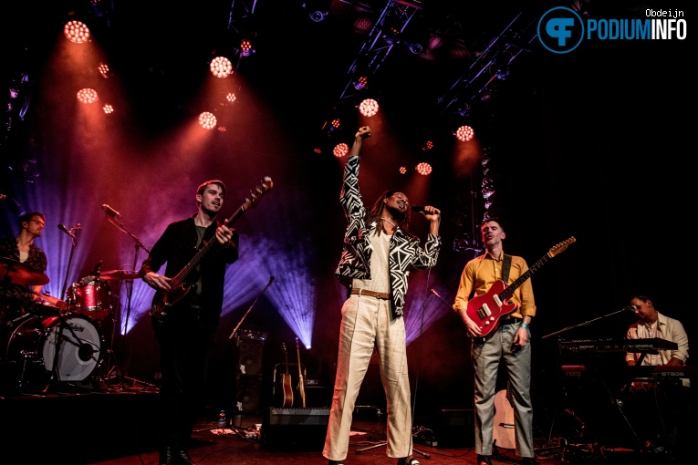 Jeangu Macrooy op Jeangu Macrooy - 19/05 - Luxor Live foto