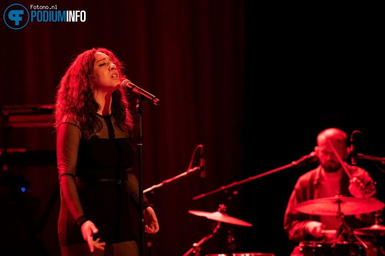 The Hics op Ari Lennox - Age/sex/location Tour - 18/05 - Melkweg foto