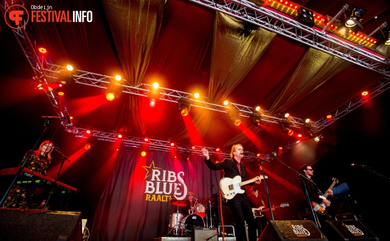Chuck Prophet & The Mission Express op Ribs & Blues 2023 foto