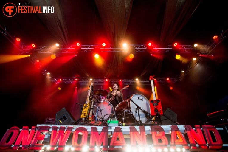 Ghalia Volt op Ribs & Blues 2023 foto