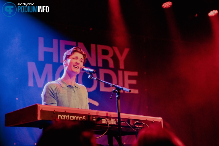 Henry Moodie op Henry Moodie - 31/05 - Melkweg foto