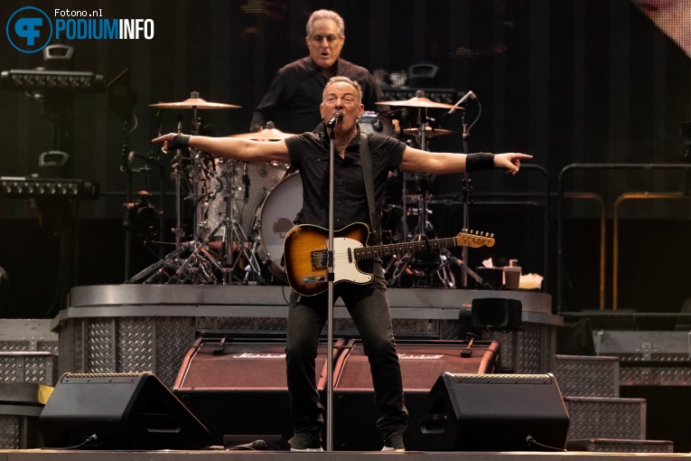 Bruce Springsteen & The E Street Band op Bruce Springsteen & The E Street Band - 25/05 - Johan Cruijff ArenA foto