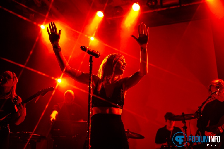 Lov3less op Lov3less - 08/06 - Paradiso foto