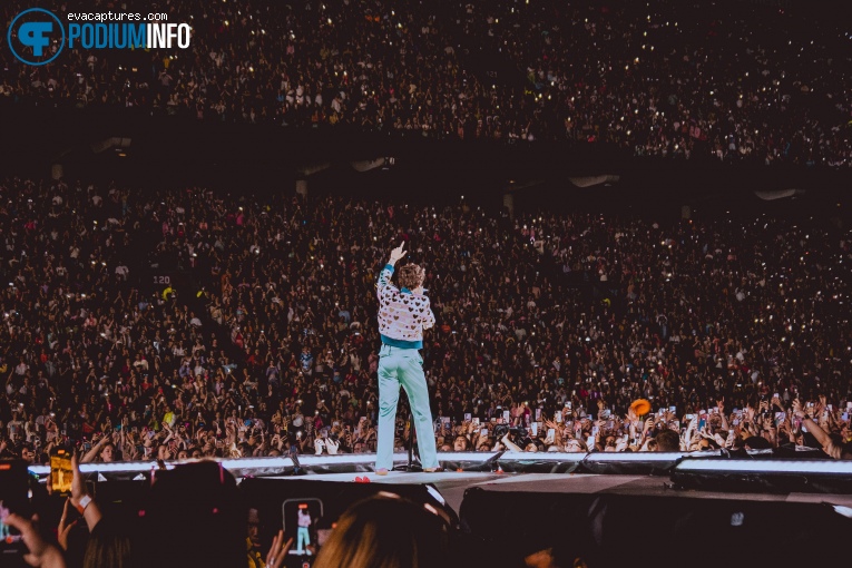 Harry Styles op Harry Styles - Love On Tour - 04/06 - Johan Cruijff Arena foto