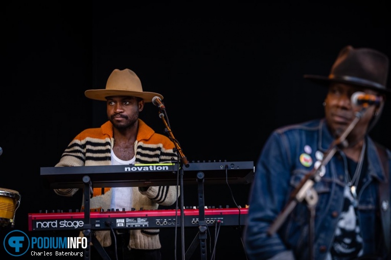 Curtis Harding op Zuiderpark Live: Curtis Harding - 08/06 - Zuiderparktheater foto
