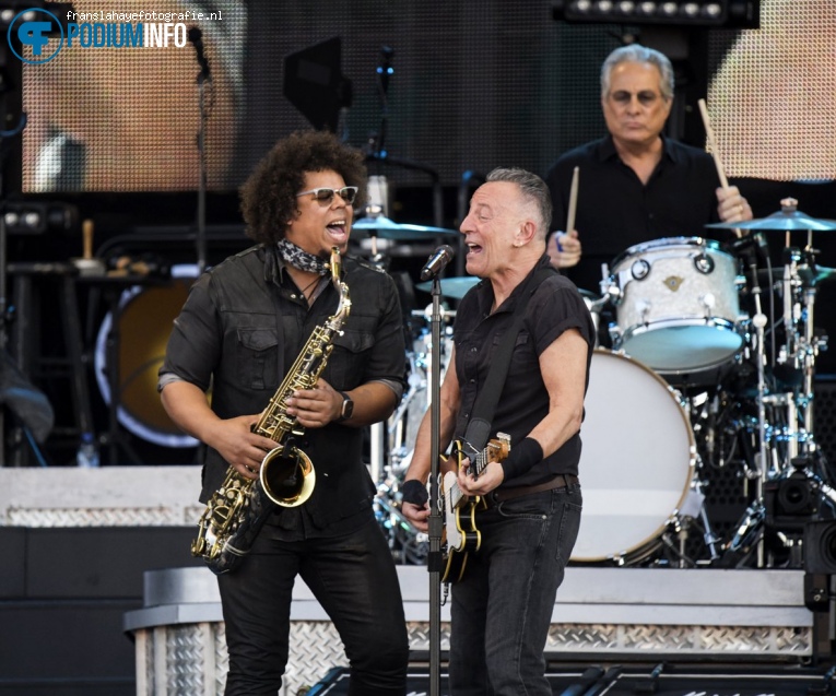 Bruce Springsteen & The E Street Band op Bruce Springsteen & The E Street Band - 11/06 - Megaland foto