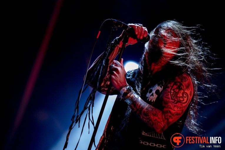 Amorphis op Into The Grave 2023 - dag 1 foto