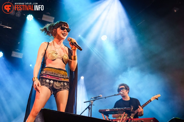 Gaye Su Akyol op Best Kept Secret Festival - Zaterdag foto