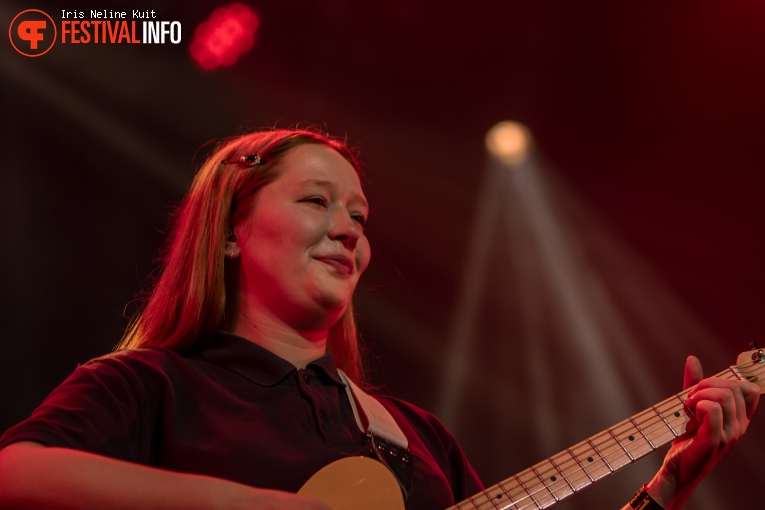 Julia Jacklin op Best Kept Secret Festival - Zondag foto