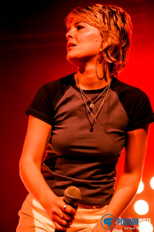 Maggie Rogers op Maggie Rogers - 22/06 - Melkweg foto