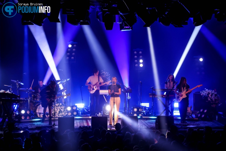 Maggie Rogers op Maggie Rogers - 22/06 - Melkweg foto