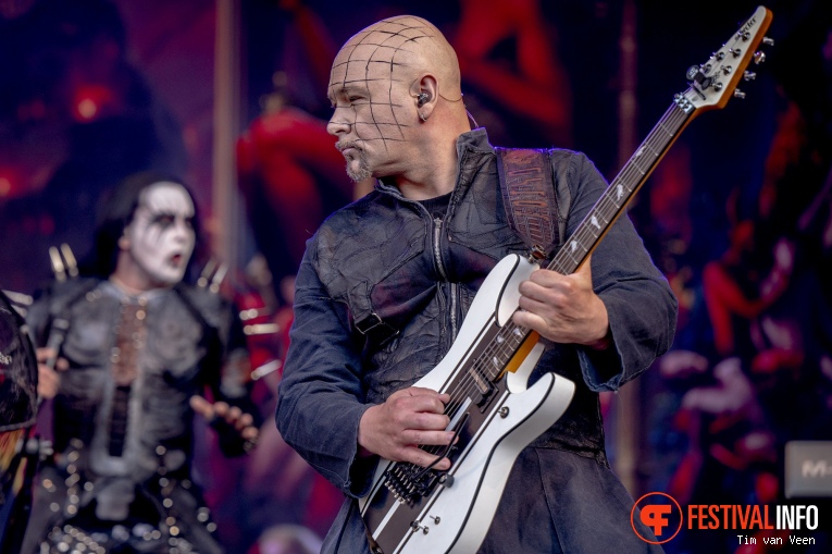 Cradle Of Filth op Into The Grave 2023, dag 2 foto