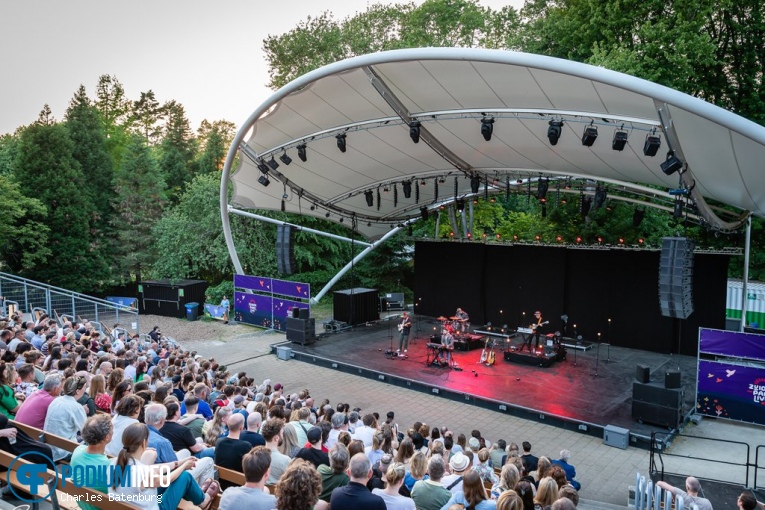 Ásgeir op Zuiderpark Live: Ásgeir - 11/06 - Zuiderparktheater foto