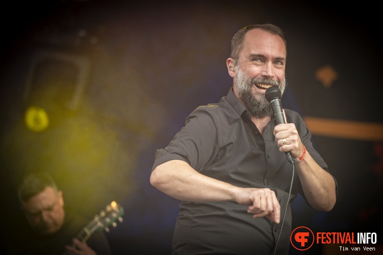 Clutch op Into The Grave 2023, dag 3 foto