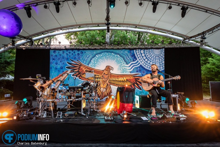 Xavier Rudd op Zuiderpark Live: Xavier Rudd - 14/06 - Zuiderparktheater foto