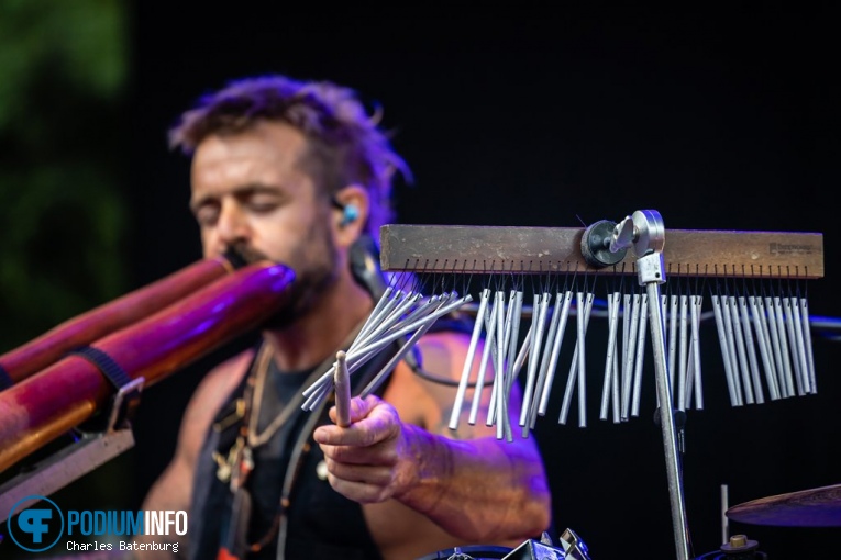 Xavier Rudd op Zuiderpark Live: Xavier Rudd - 14/06 - Zuiderparktheater foto