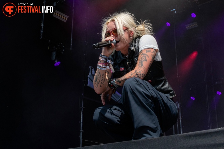 Lauren Sanderson op Pinkpop 2023 - Vrijdag foto