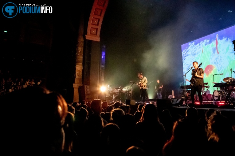 Ben Howard op Ben Howard - 19/06 - Koninklijk Theater Carré foto