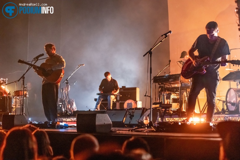 Ben Howard op Ben Howard - 19/06 - Koninklijk Theater Carré foto