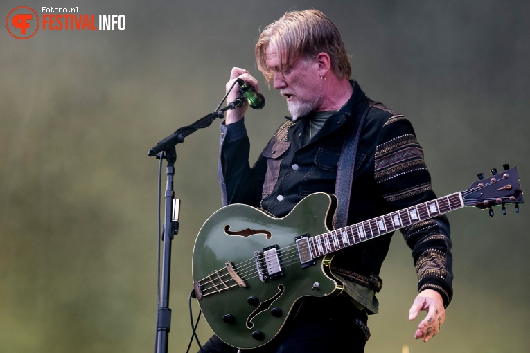 Queens Of The Stone Age op Pinkpop 2023 - Zaterdag foto