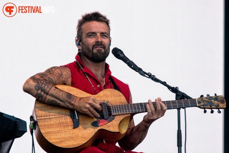 Xavier Rudd op Pinkpop 2023 - Zaterdag foto