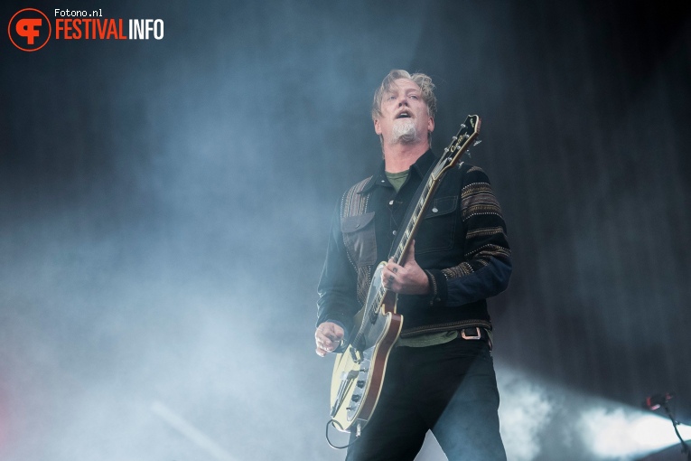 Queens Of The Stone Age op Pinkpop 2023 - Zaterdag foto