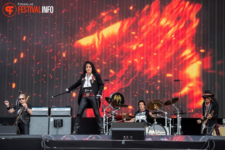 The Hollywood Vampires op Pinkpop 2023 - Zaterdag foto