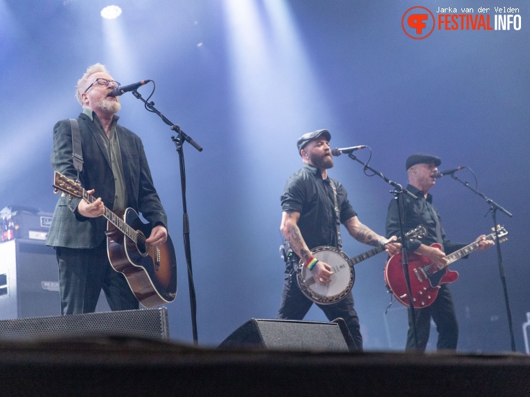 Flogging Molly op Jera On Air 2023 - zaterdag 24 juni foto