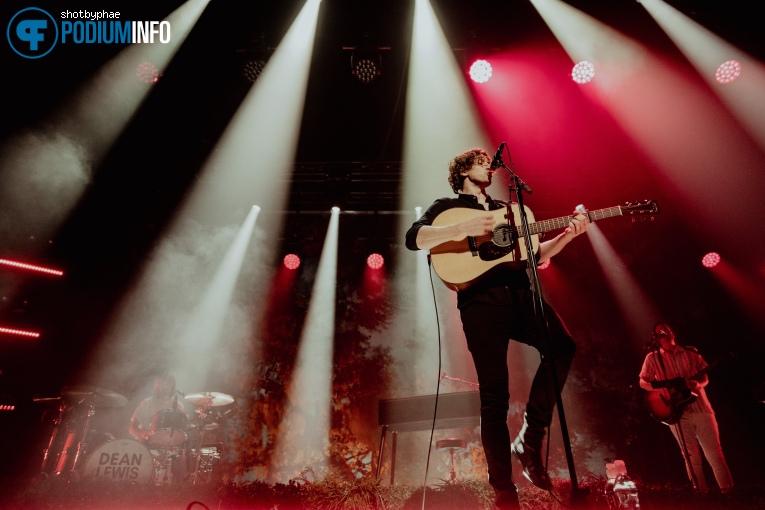 Dean Lewis op Dean Lewis - 23/06 - AFAS Live foto