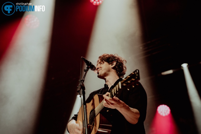 Dean Lewis op Dean Lewis - 23/06 - AFAS Live foto
