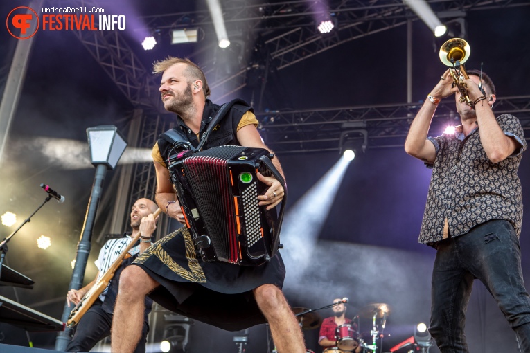 La Pegatina op Concert at Sea 2023 Zaterdag foto