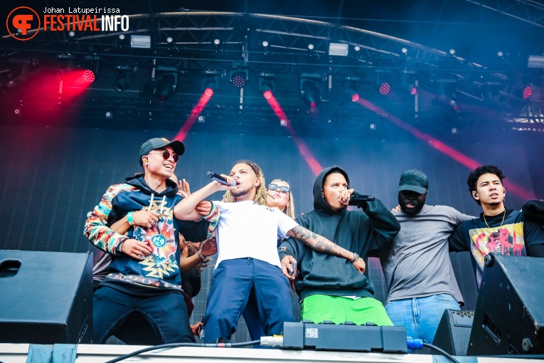 Ronnie Flex & The Fam op ParkCity Live 2023 foto