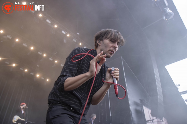 Phoenix op Down The Rabbit Hole 2023 - Zondag foto