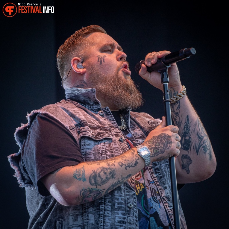 Rag'n'Bone Man op Bospop 2023 foto