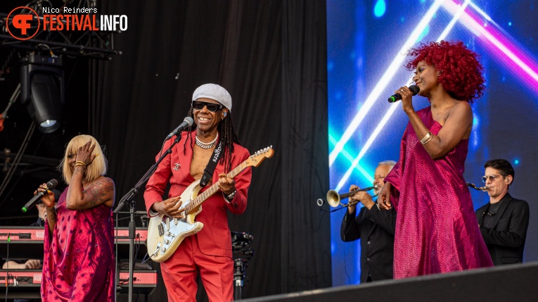 Nile Rodgers & Chic op Bospop 2023 foto