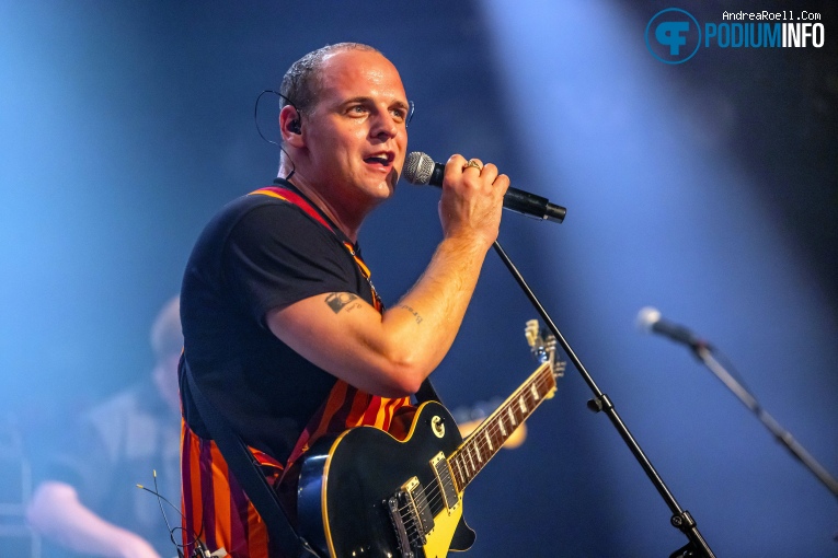 Spoegwolf op Spoegwolf  - 29/07 - Melkweg foto