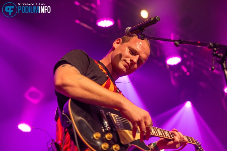 Spoegwolf op Spoegwolf  - 29/07 - Melkweg foto