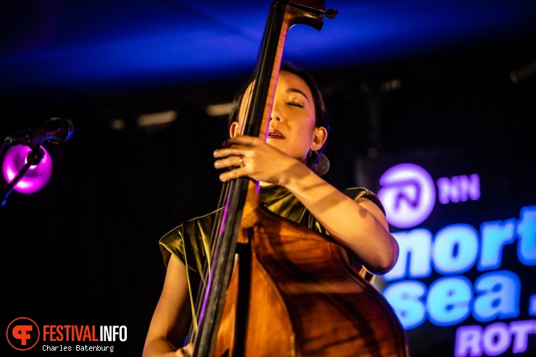 Linda May Han Oh op North Sea Jazz 2023 foto