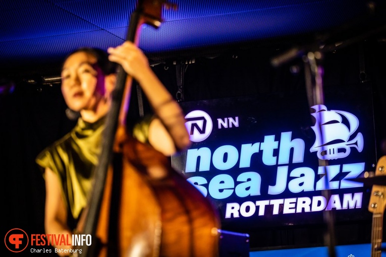 Linda May Han Oh op North Sea Jazz 2023 foto