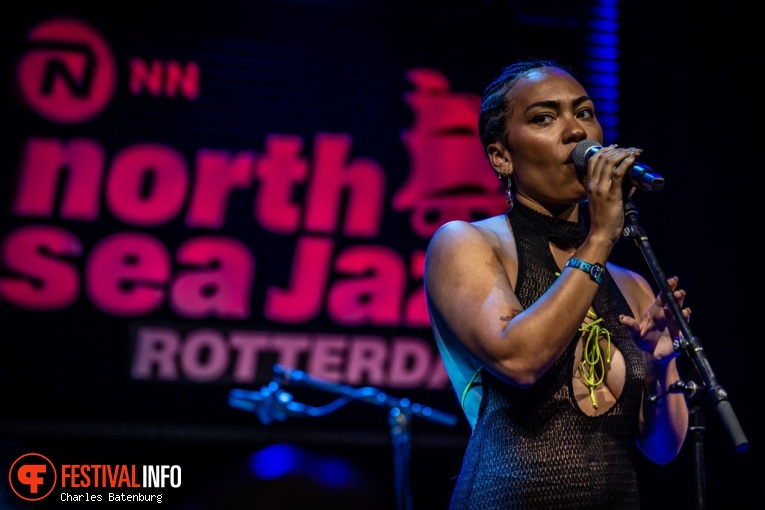 Madison McFerrin op North Sea Jazz 2023 foto