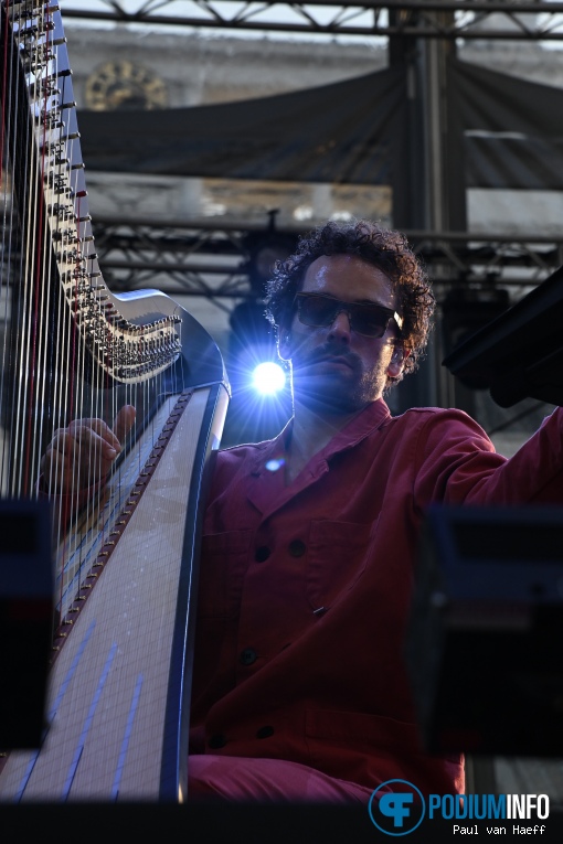 Remy van Kesteren op Di-rect / Residentie Orkest - 08/07 - Paleis Soestdijk foto