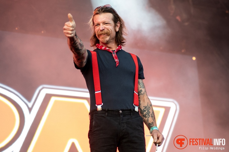 Eagles of Death Metal op Zwarte Cross Festival 2023 foto