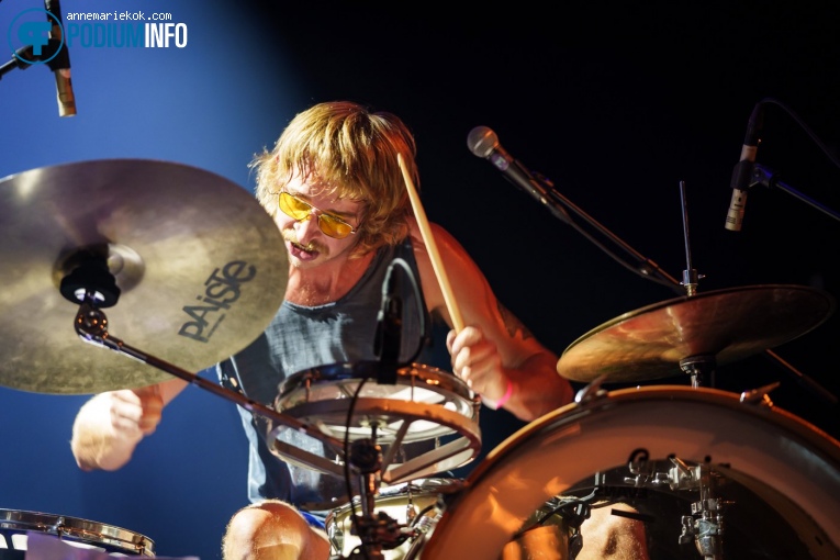 Money & The Man op Wolfmother - 20/07 - Metropool Hengelo foto