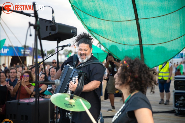 Chico Cesar op Paléo 2023 foto