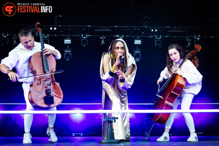 Imany op Paléo 2023 foto