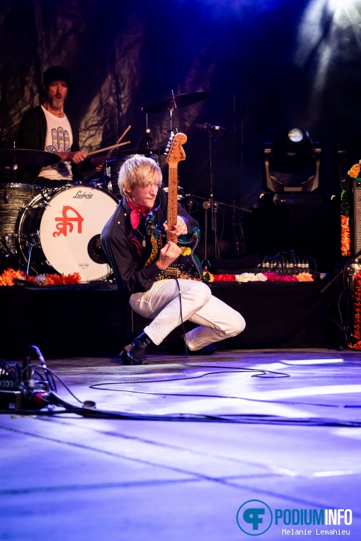 Kula Shaker op Live At Amsterdamse Bostheater Kula Shaker - 09/08 - Openlucht Theater Amsterdamse Bos foto